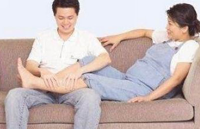 如何预防孕妇腿一阵阵抽筋