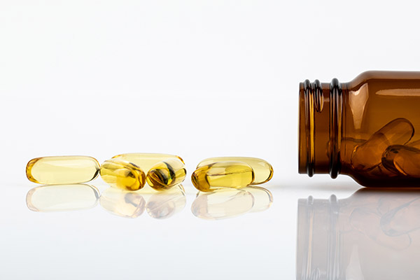 鱼肝油的功效与作用 鱼肝油对身体的好处