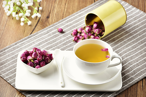 玫瑰花茶的功效与禁忌 喝玫瑰花茶的好处？