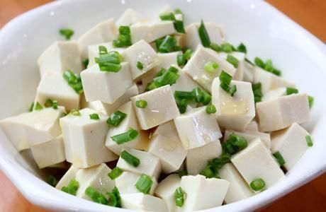 小葱拌豆腐真的会导致人结石吗？看专家是怎么说的！