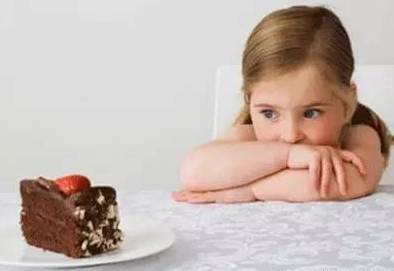 吃太多糖会对孩子会有哪些危害？