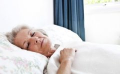 老年人为何睡眠质量差？怎么改善？