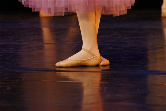 女宝宝几岁适合学芭蕾舞