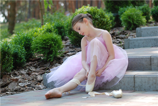 女宝宝几岁适合学芭蕾舞