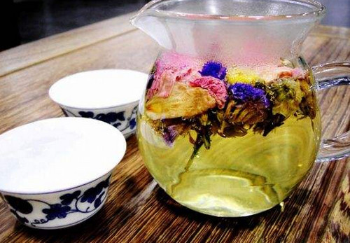 芍药花茶的功效 喝芍药花茶的好处