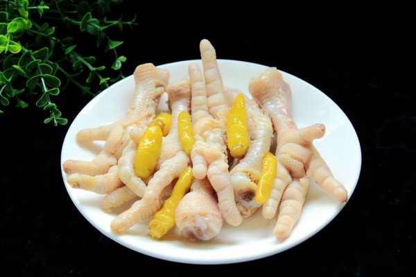 自制泡椒凤爪 泡椒凤爪的制作方法