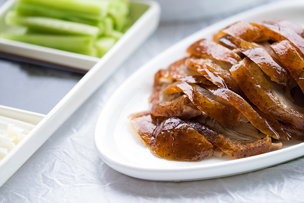 鸭肉是发物吗 鸭肉不能与什么同食