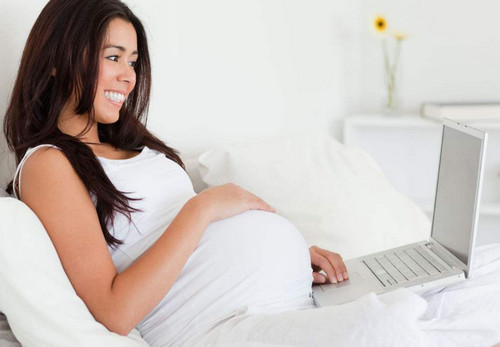 怀孕后辞职在家里待产好吗 孕期坚持上班的好处