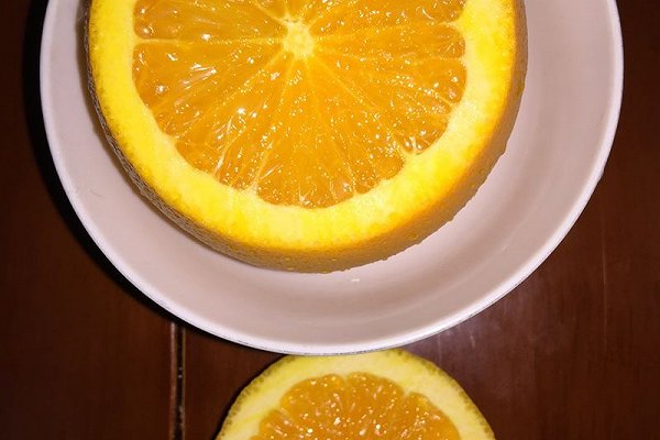 冬天吃橙子能缓解咳嗽吗 冬天怎么吃橙子缓解咳