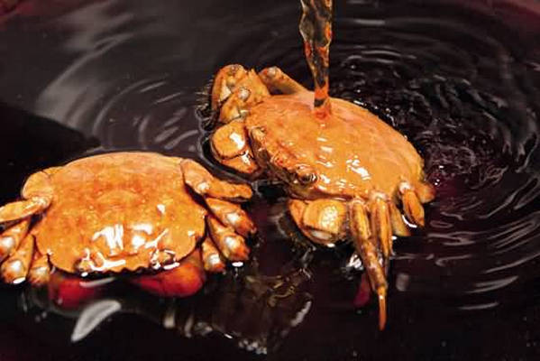 冬季怎么吃蟹最健康 冬季养生螃蟹吃法大全