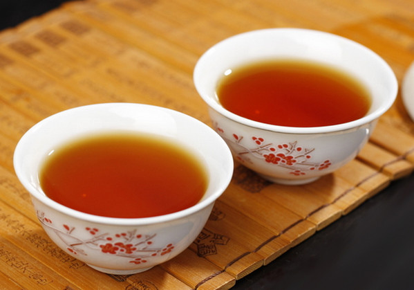 冬天喝红茶的好处和坏处 冬季怎样喝红茶最营养