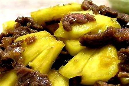 三种炒牛肉的做法吃起来更香嫩