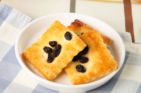 葡萄干酥饼怎么做 葡萄干酥饼有什么营养价值