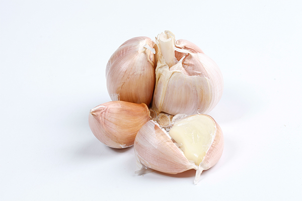 芒果不能和什么一起吃 芒果与什么食物相克