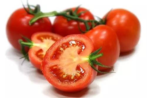 生吃西红柿可以吗？盘点西红柿4大常见错误吃法
